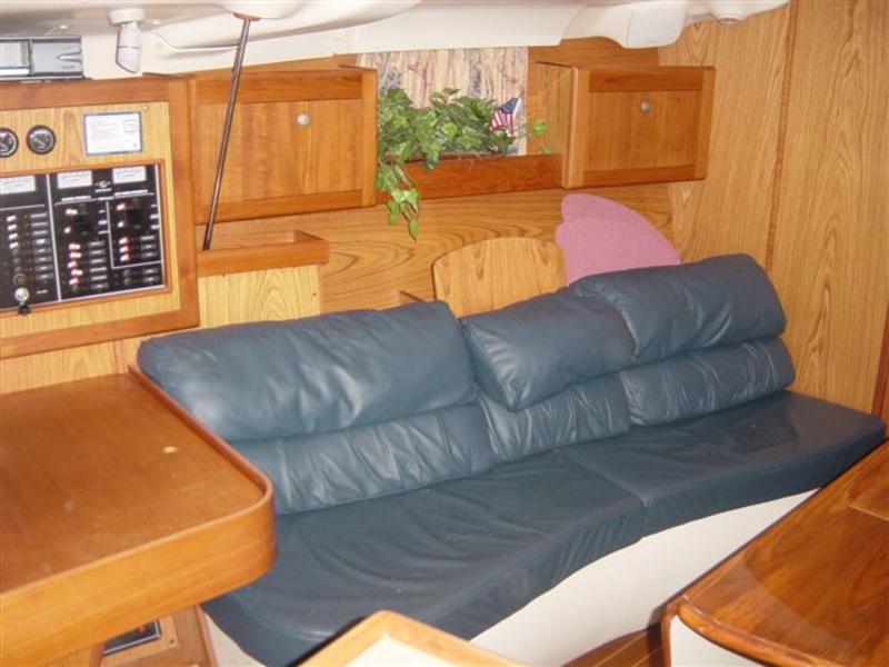 Hunter 380