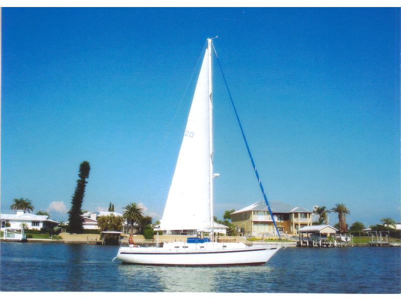 73 Irwin 37 Competition located in Florida for sale
