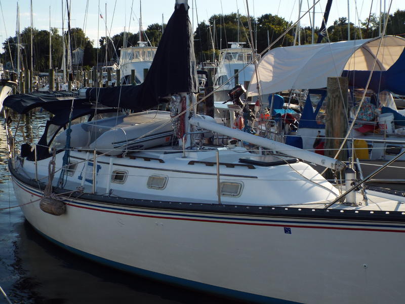 1982 Hunter Chuarbini located in Maryland for sale