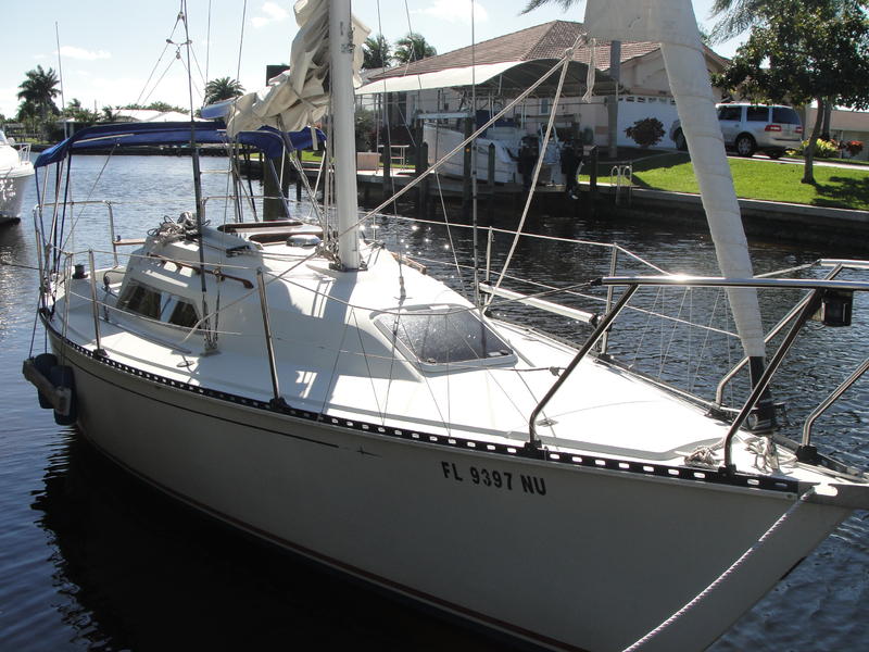 1986 C&C 27 located in Florida for sale