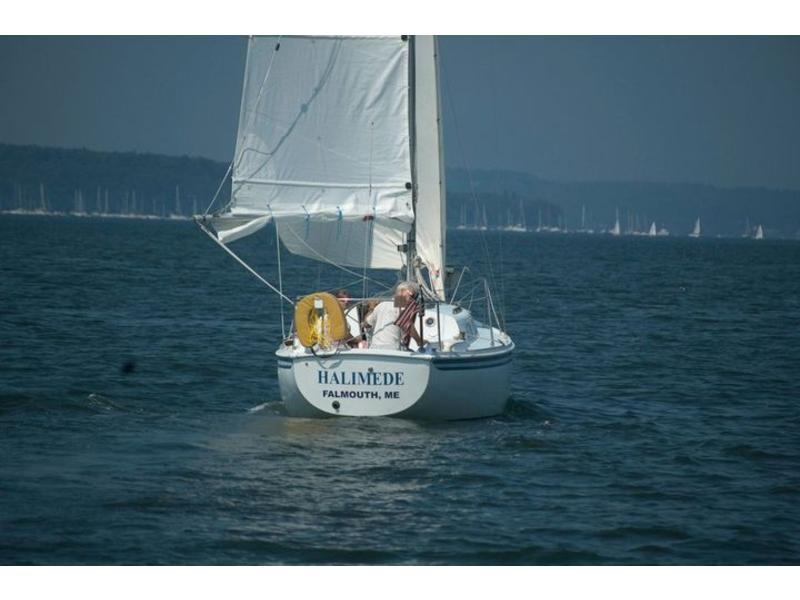 1979 Ericson 27 shoal keel located in Maine for sale