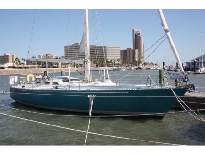 1984 High Tech Yachts Harris 45 located in Texas for sale