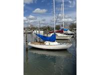 1970 Patchogue New York 18 Cape dory Thyphon