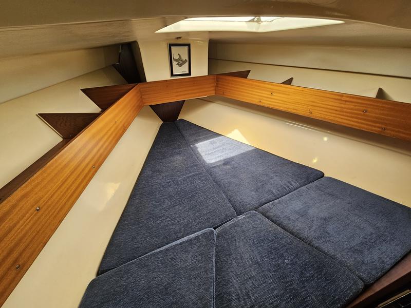 1977 Dufour 31