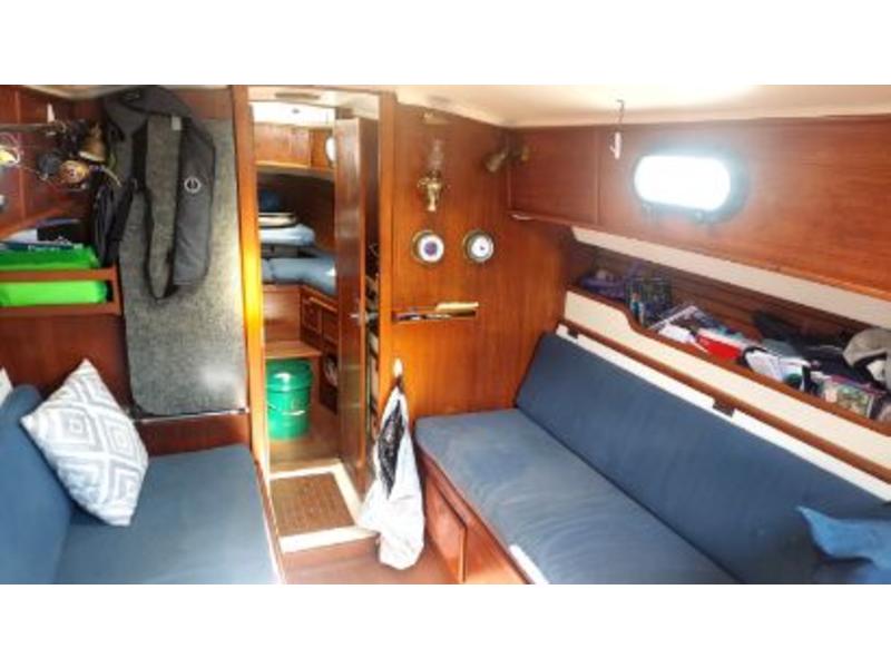 1978 Cape Dory 30