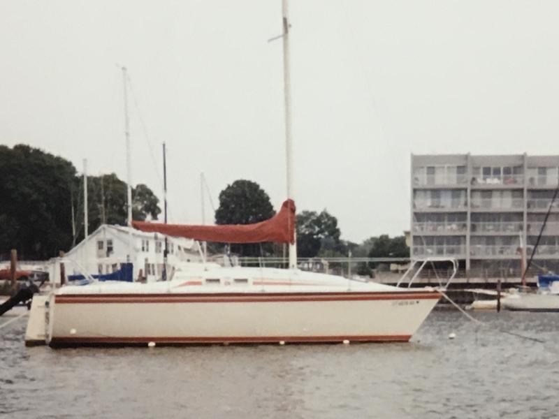 1984 Hunter 25.5