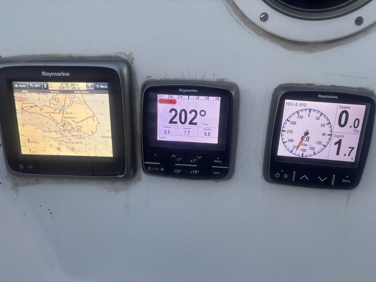 1985 Beneteau First 29