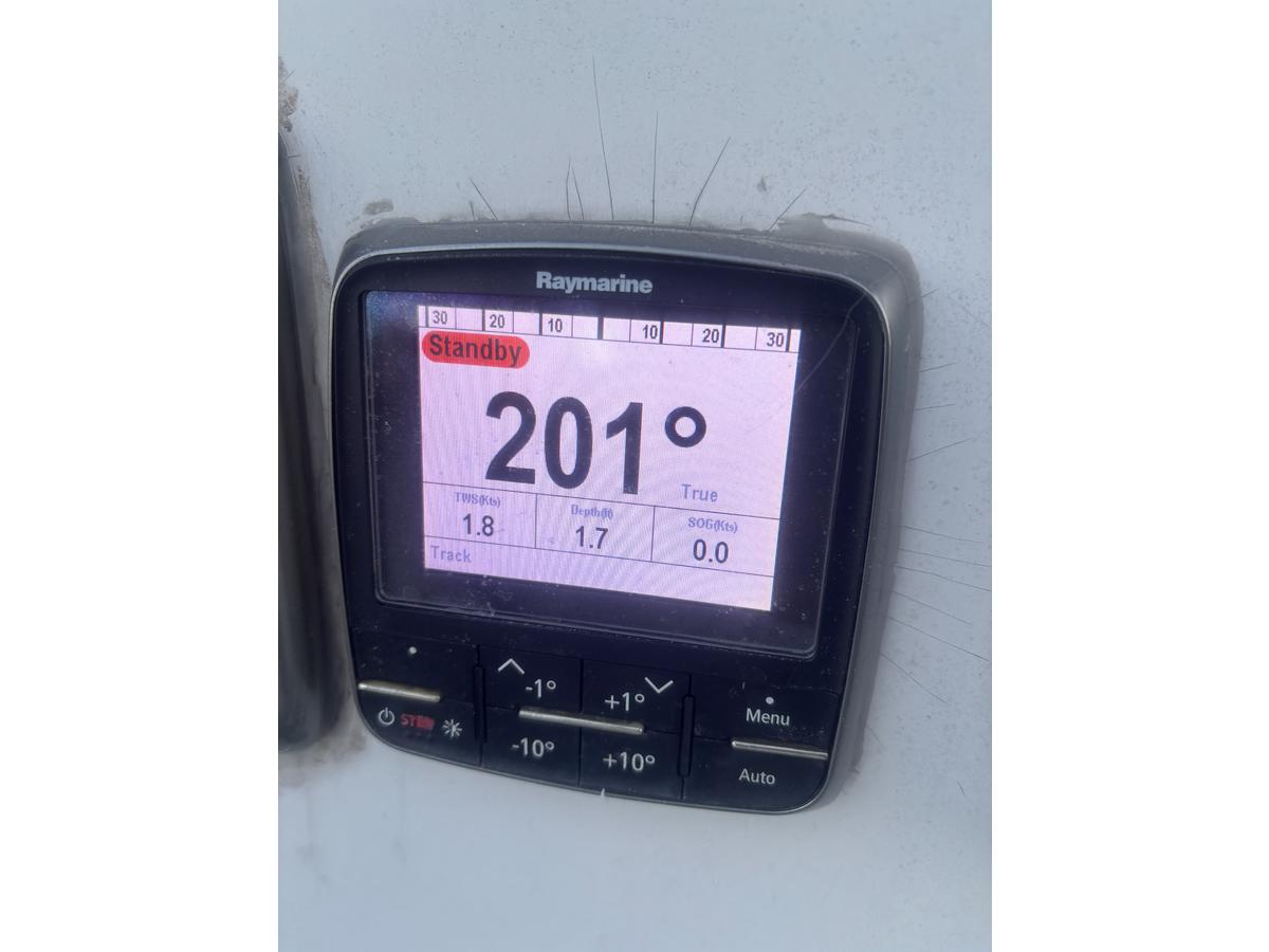 1985 Beneteau First 29