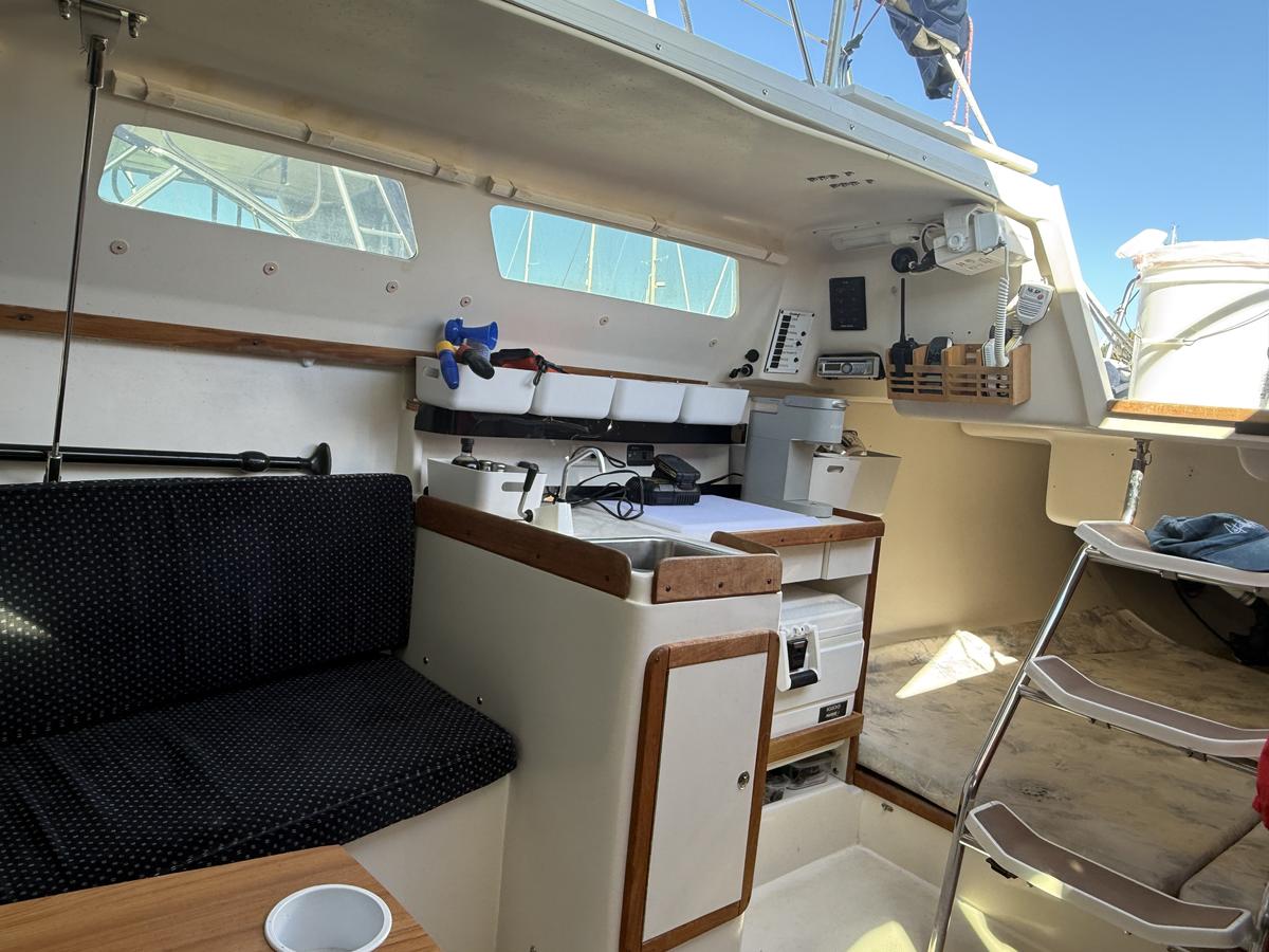 2007 Catalina 250 Wing Keel