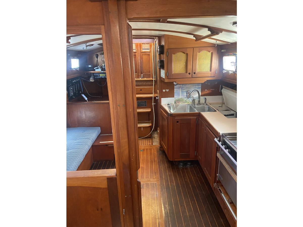 1989 Gozzard Cutter Rig