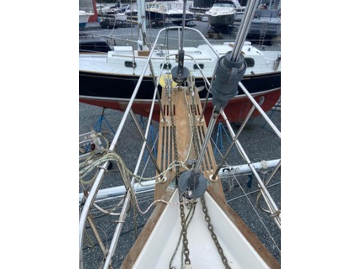 1989 Gozzard Cutter Rig