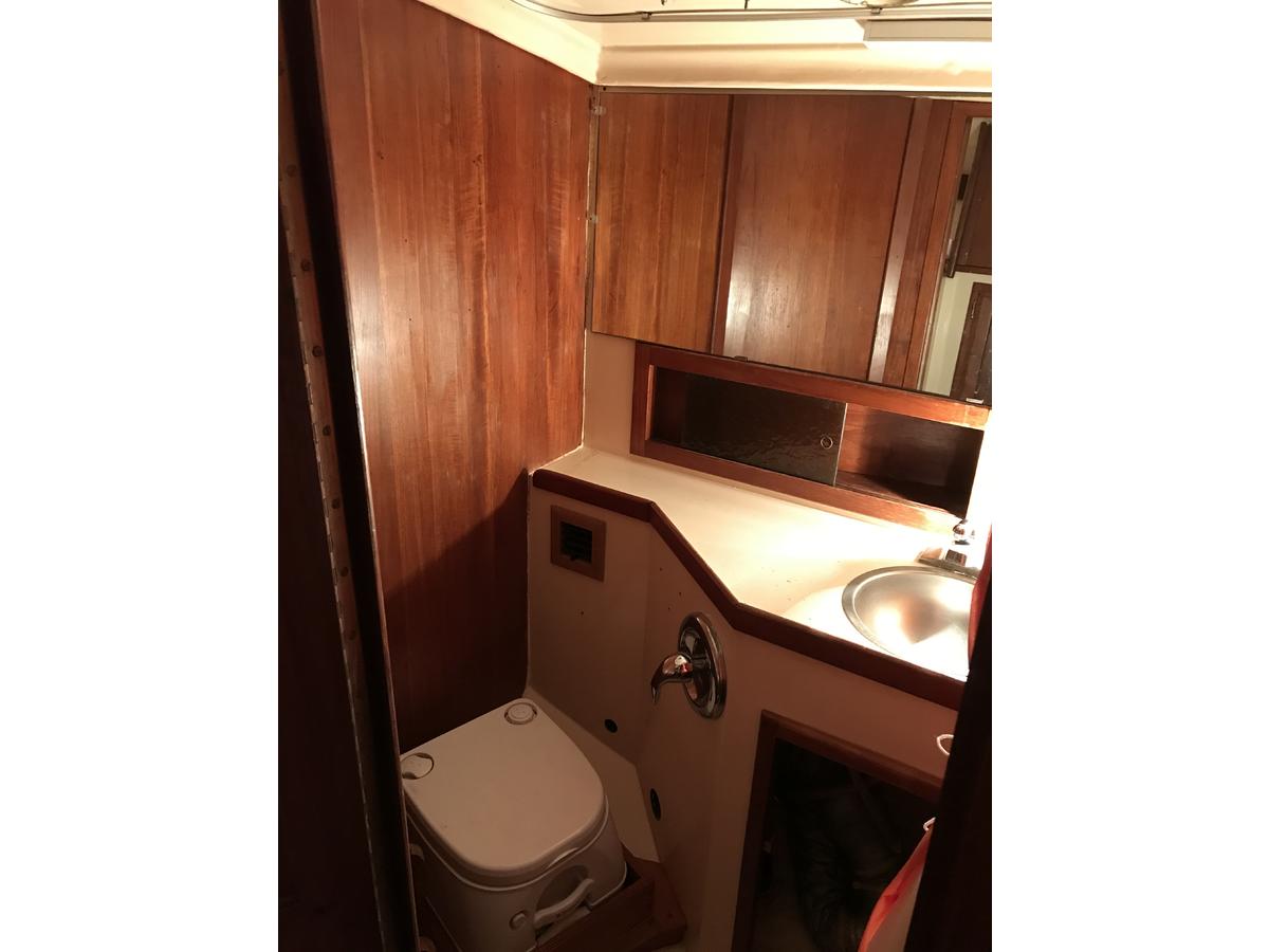 1973 Columbia 34 Mark II