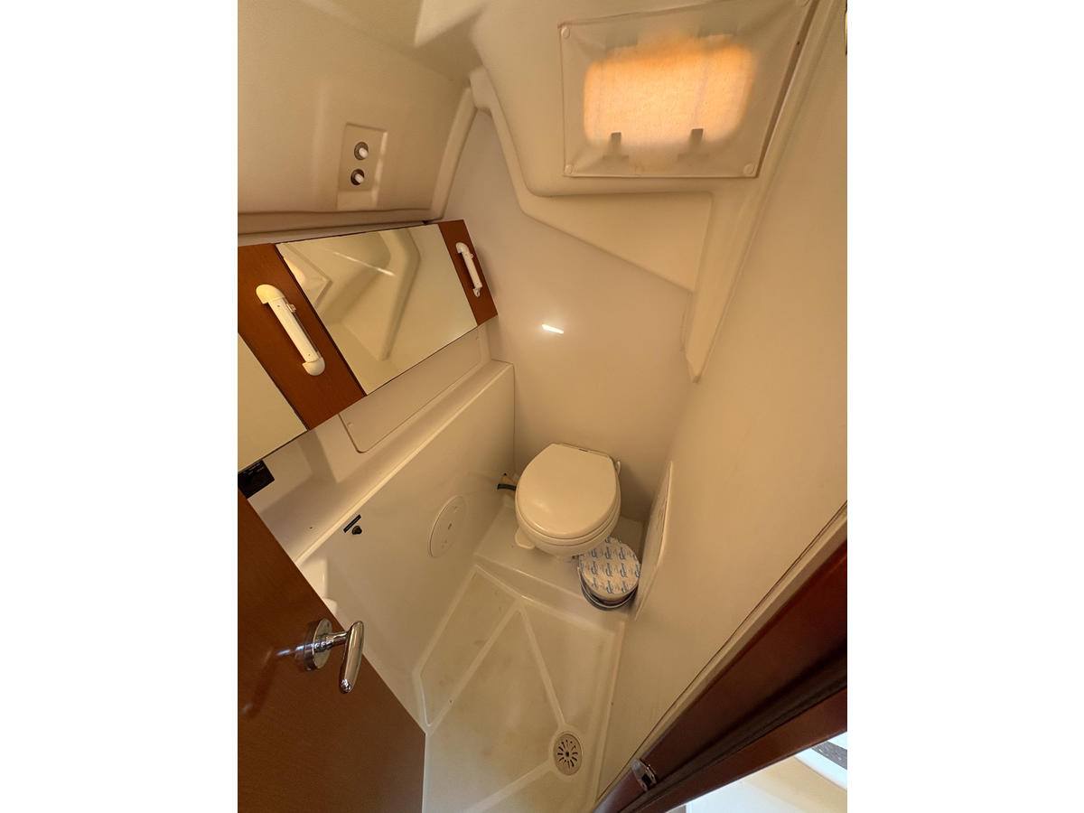 2012 Beneteau Oceanis 31