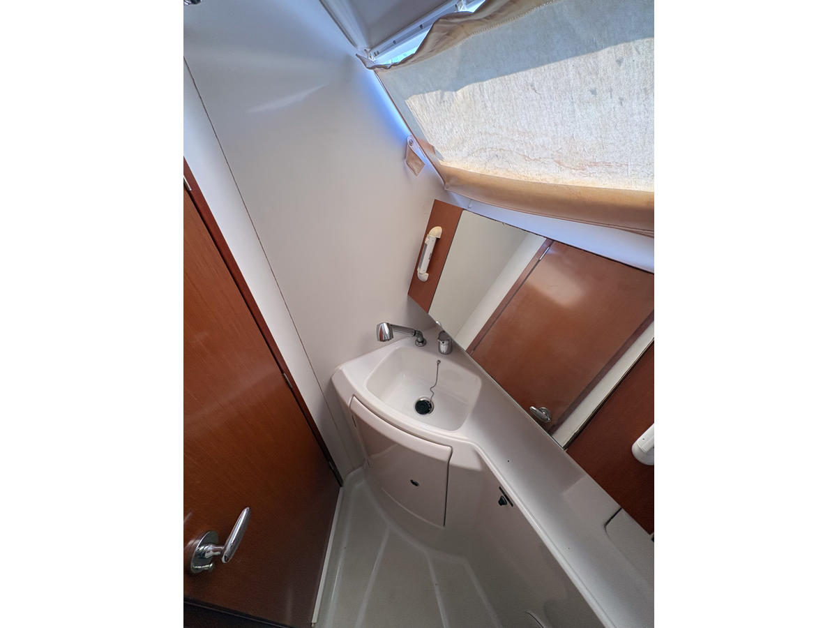 2012 Beneteau Oceanis 31