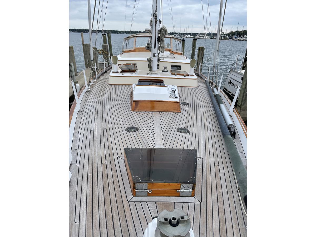 1966 Sparkman Stephens 65