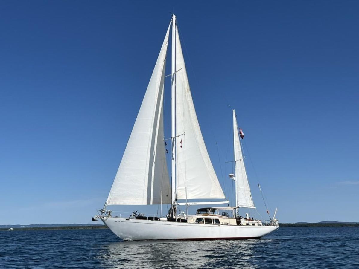 1966 Sparkman Stephens 65