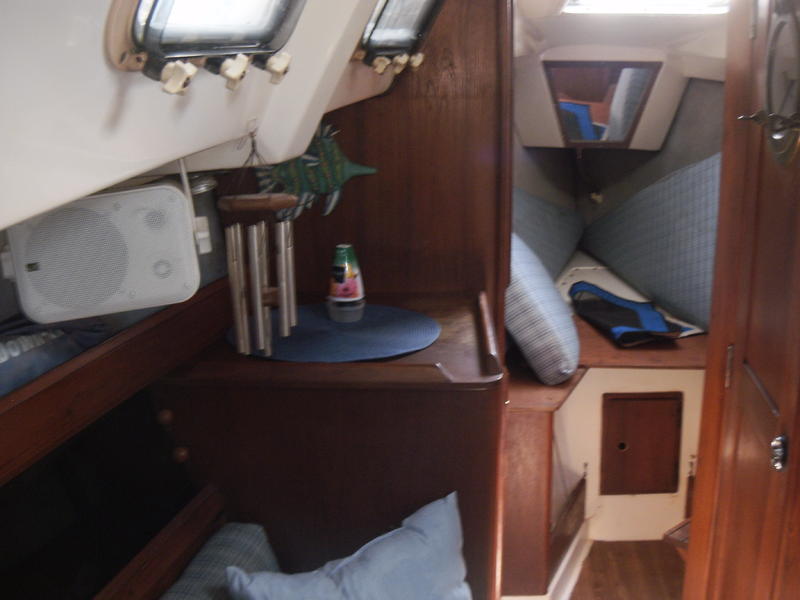 1986 Hunter 31