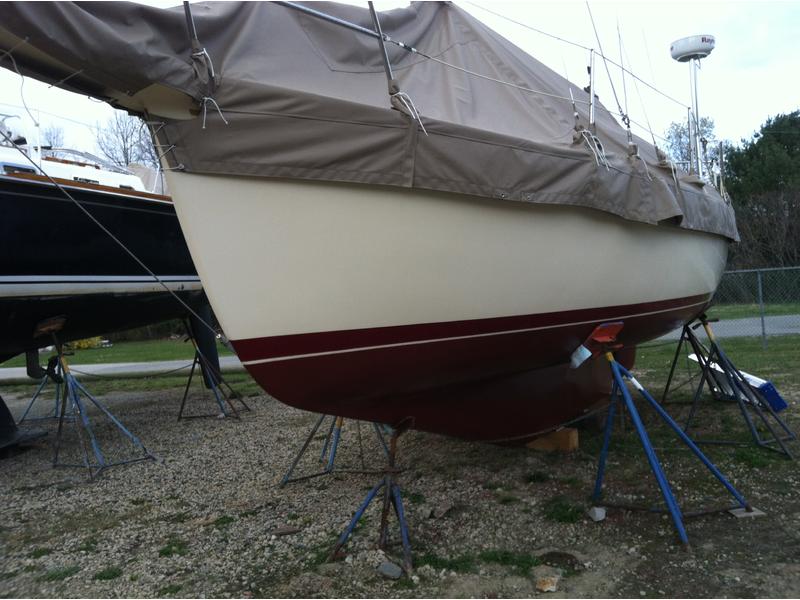 1990 Island Packet 27