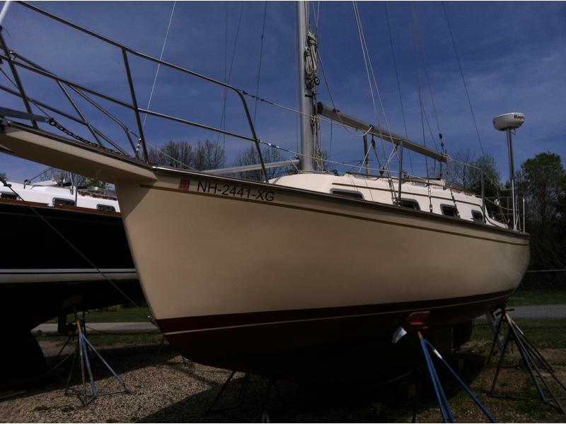 1990 Island Packet 27