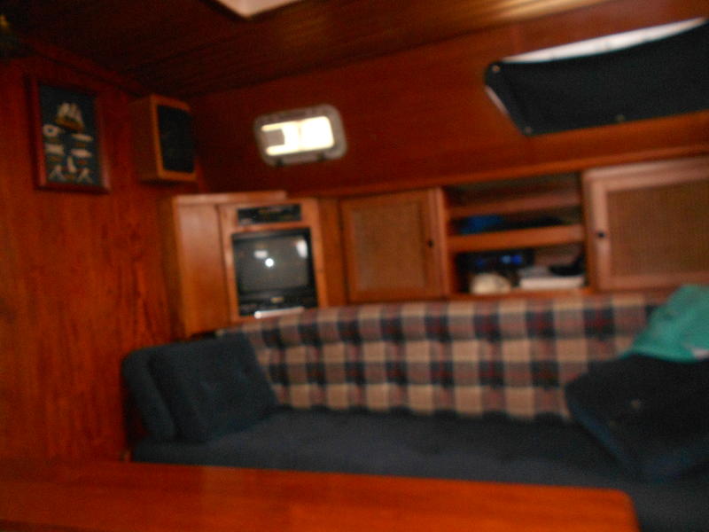 1979 Gulfstar 37