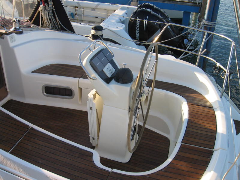 2003 Bavaria 38
