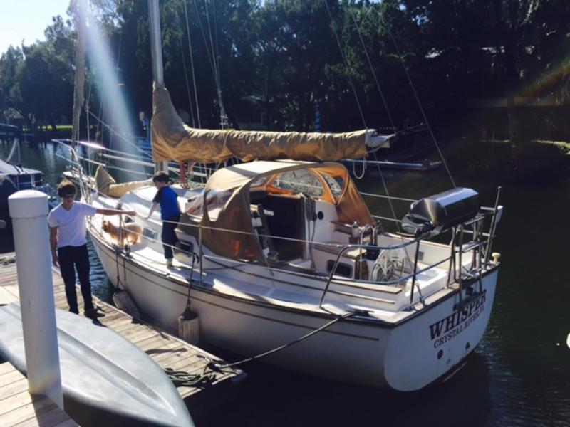 1987 Island Packet 27