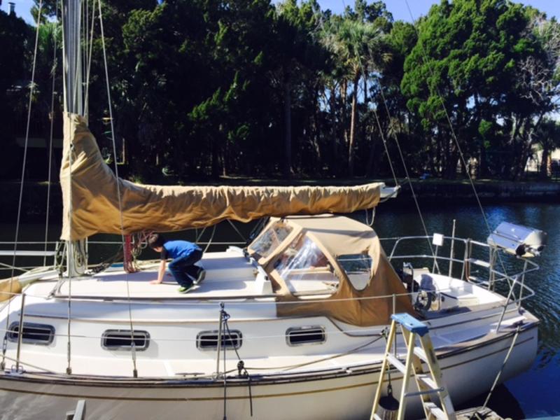 1987 Island Packet 27