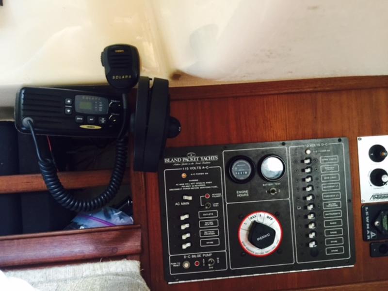 1987 Island Packet 27