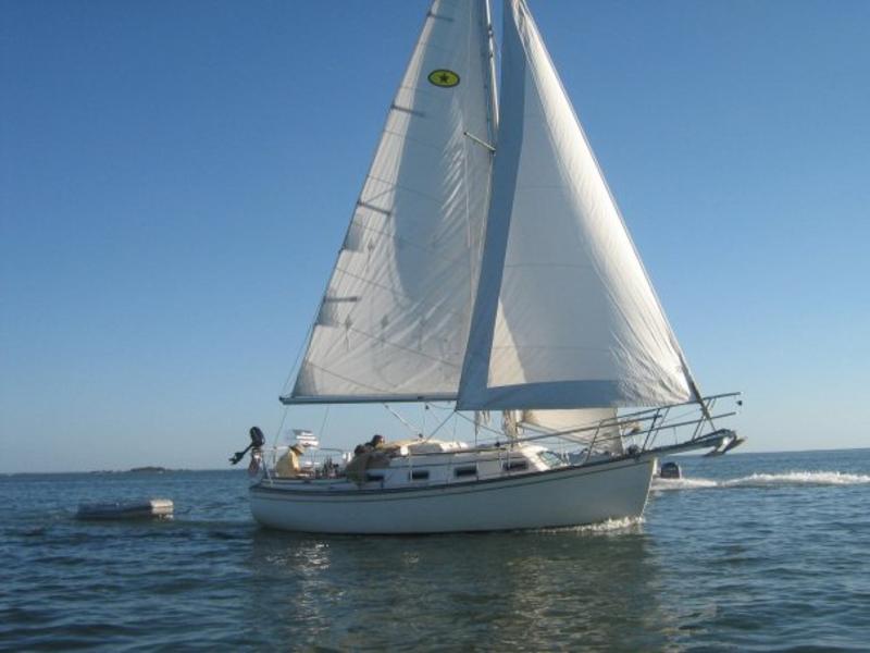 1987 Island Packet 27