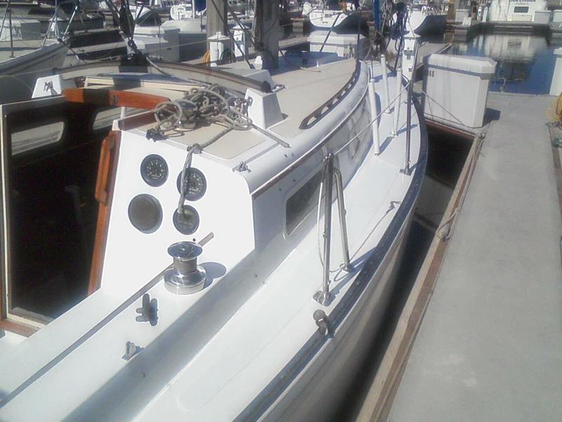 1974 Islander 30