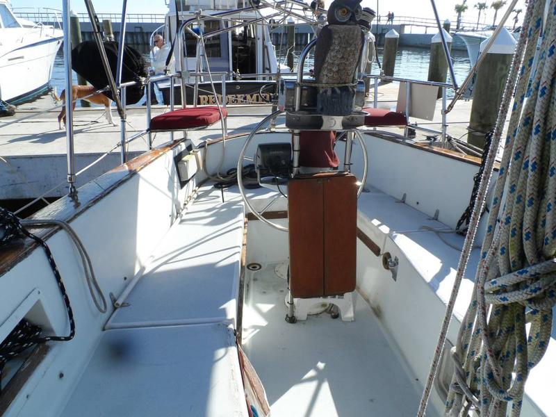 1981 Endeavour 37.5