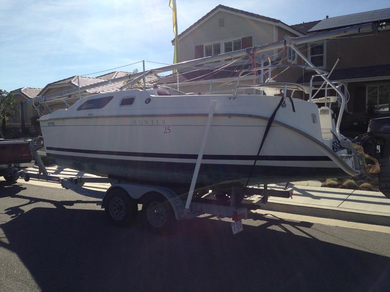 2006 Hunter 25