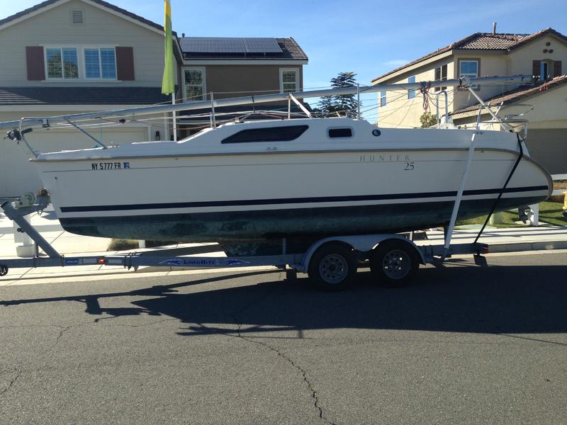 2006 Hunter 25