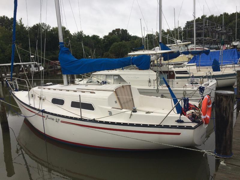 1978 Hunter 27