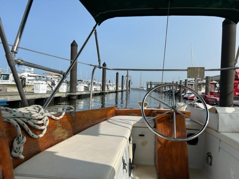 Cape Dory 30 -Alberg design