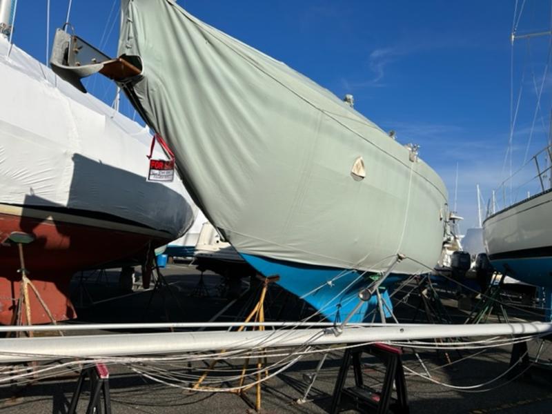 Cape Dory 30 -Alberg design