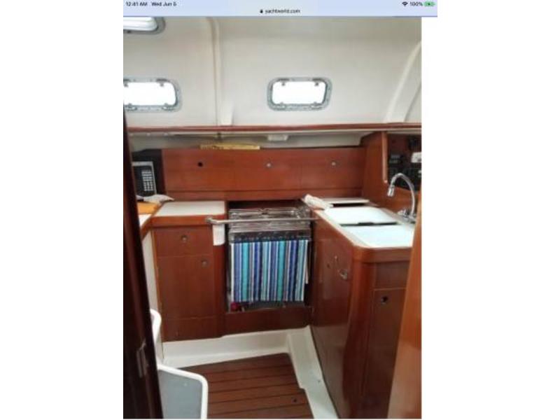 Beneteau Oceanis 321