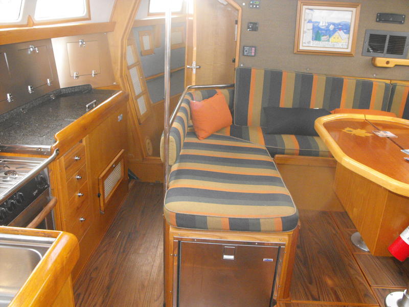 Custom Scotia Offshore 44 - Twin Diesels