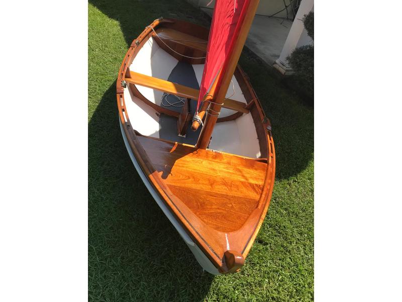 schellback sailing dinghy