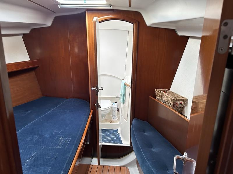 Beneteau Oceanis 393
