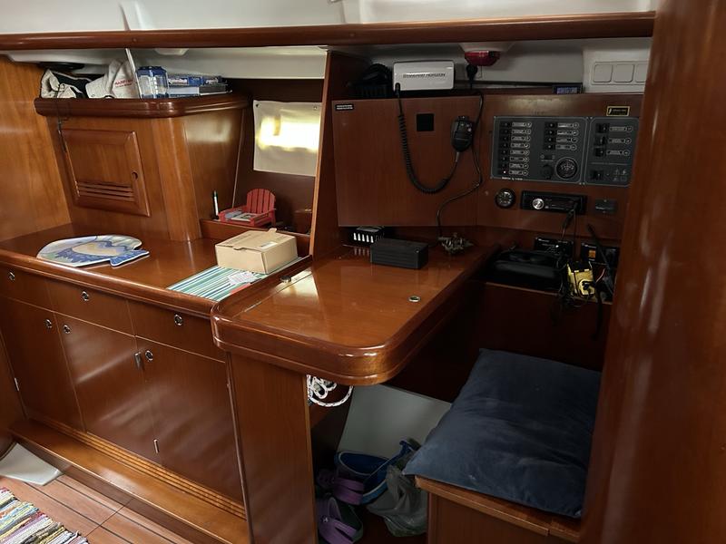 Beneteau Oceanis 393