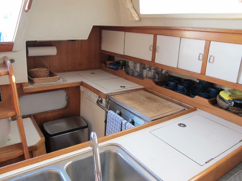 Catalina 36