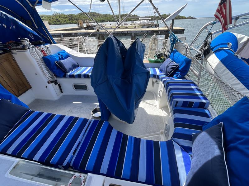 Beneteau 393