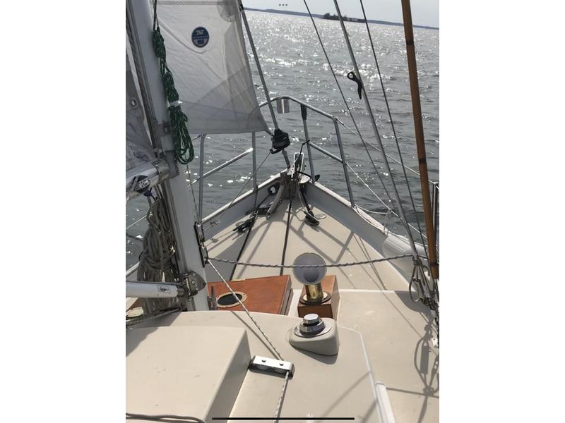 Morris Yachts Frances 26