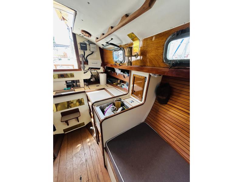 Morris Yachts Frances 26