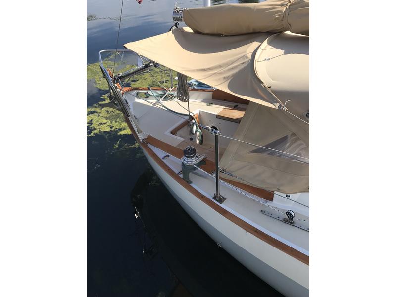 Morris Yachts Frances 26