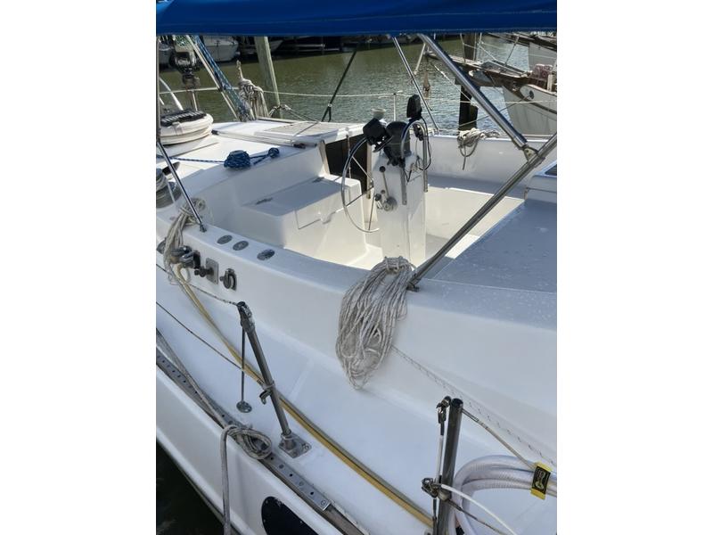 Morgan Out Islander sloop