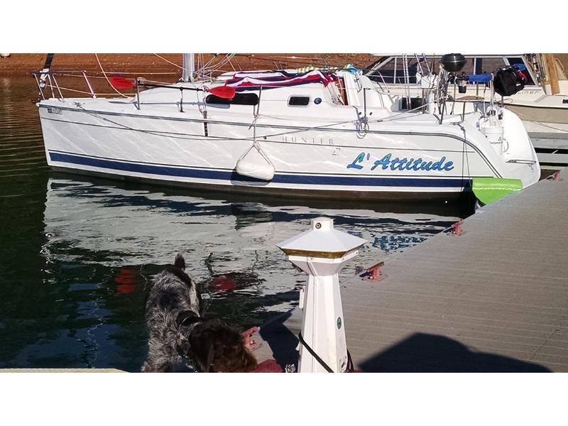 Hunter 27
