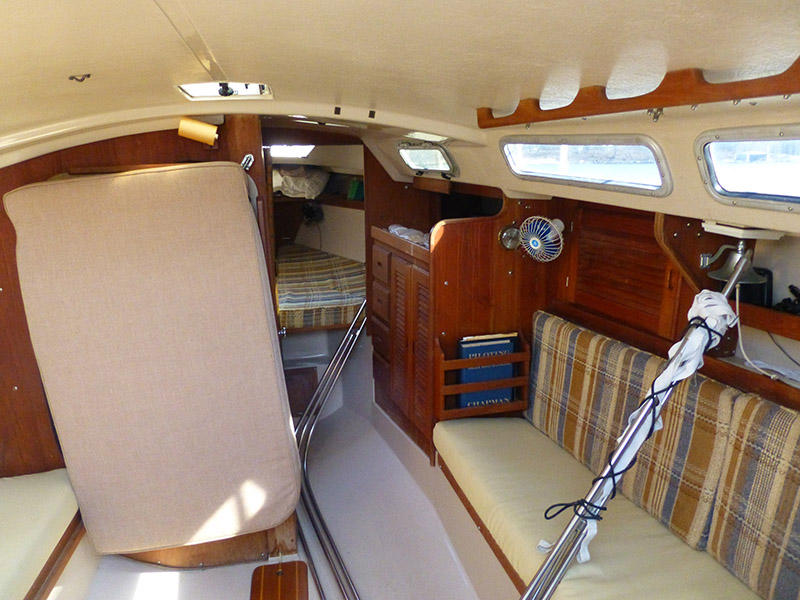 Catalina 30 MkI TR BS FK & dinghy w/motor