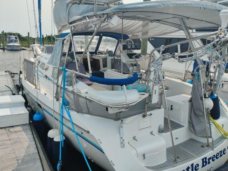 Catalina 380